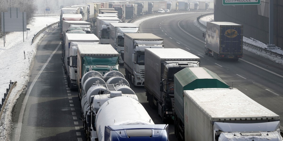 The German-Czech border crossing of Breitenau is closed due to COVID-19 precautions