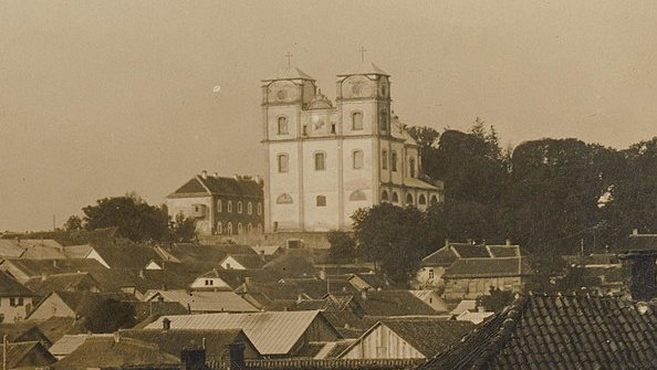 Kościół św. Michała Archanioła i klasztor Karmelitów Bosych w Wiśniowcu