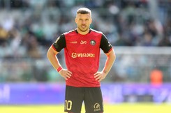 Górnik osłabiony w meczu z Rakowem. Podolski nie zagra z mistrzem