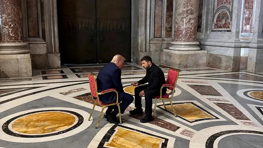 Tramp sa ukrajinskim predsednikom tokom sahrane pape Franje u aprilu u Vatikanu | Foto: Reuters