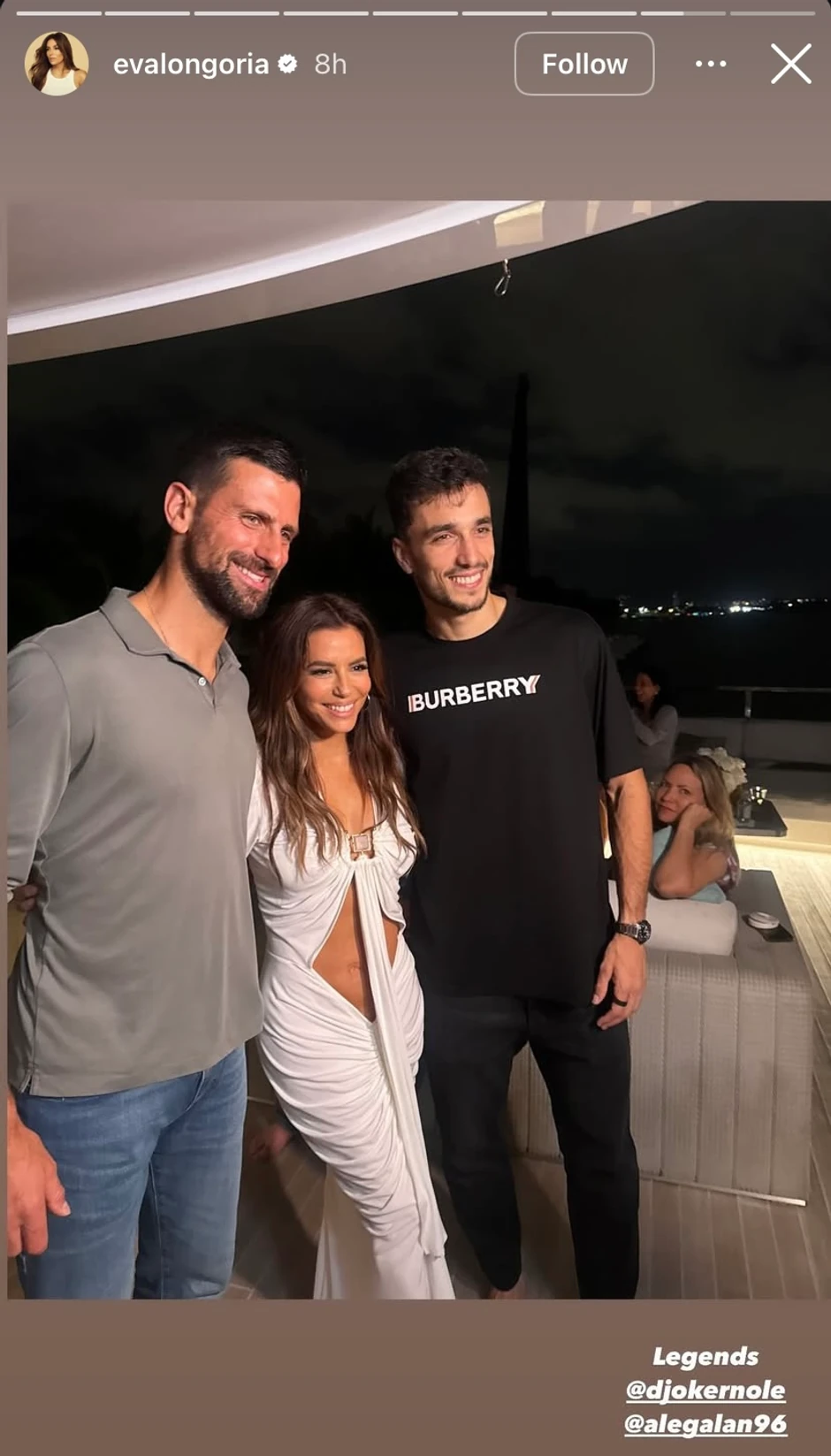 Eva Longorija, objava