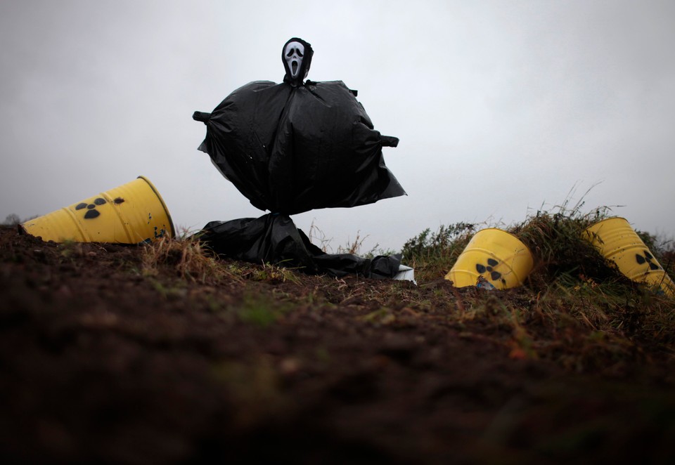 An anti nuclear protest figure stands in a field in Metzingen near Dannenberg