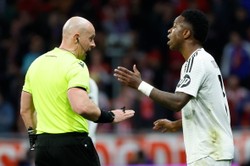 Wrze po decyzji Marciniaka. UEFA w tej sprawie zajęła jasne stanowisko