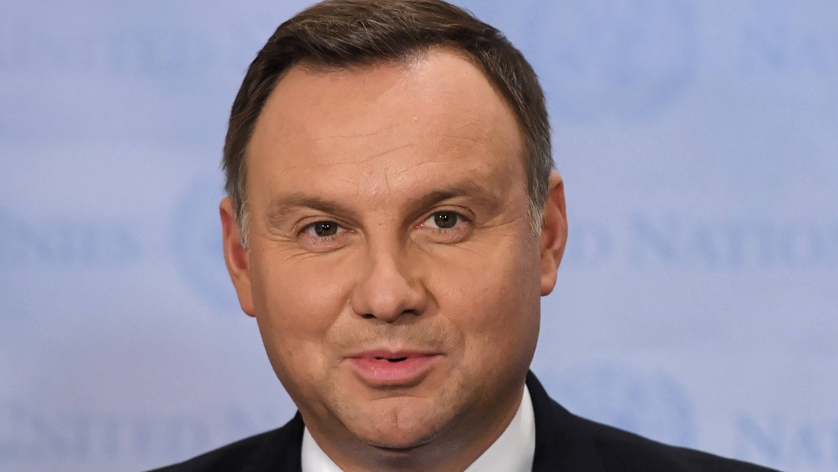 Andrzej Duda zaprasza wszystkich na Biało-Czerwony Marsz