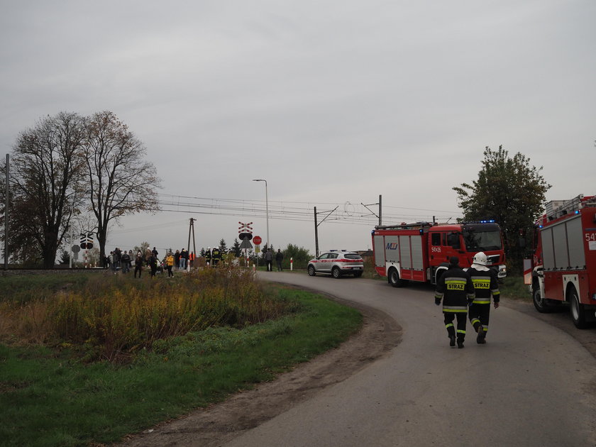 Tragedia na przejeździe kolejowym pod Tomaszowem Maz.