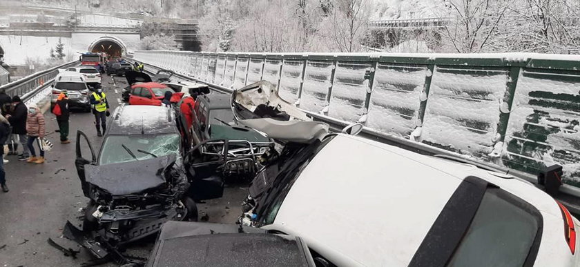 Tragedia na drodze. Nie żyją dwie osoby