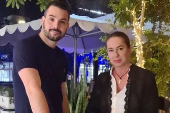 JAJA RUČNO IŠARALA, A DEKORACIJA KAO IZ MAGAZINA Majka Filipa Živojinovića oduševila prizorom iz porodičnog doma: Potrudila se do najsitnijih detalja