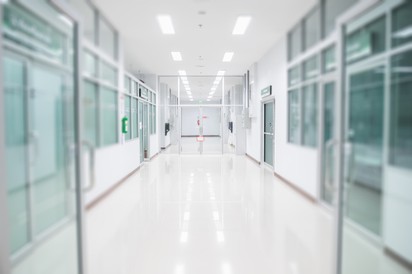 Post-Covid ambulancia: már nyárra is beteltek az időpontok