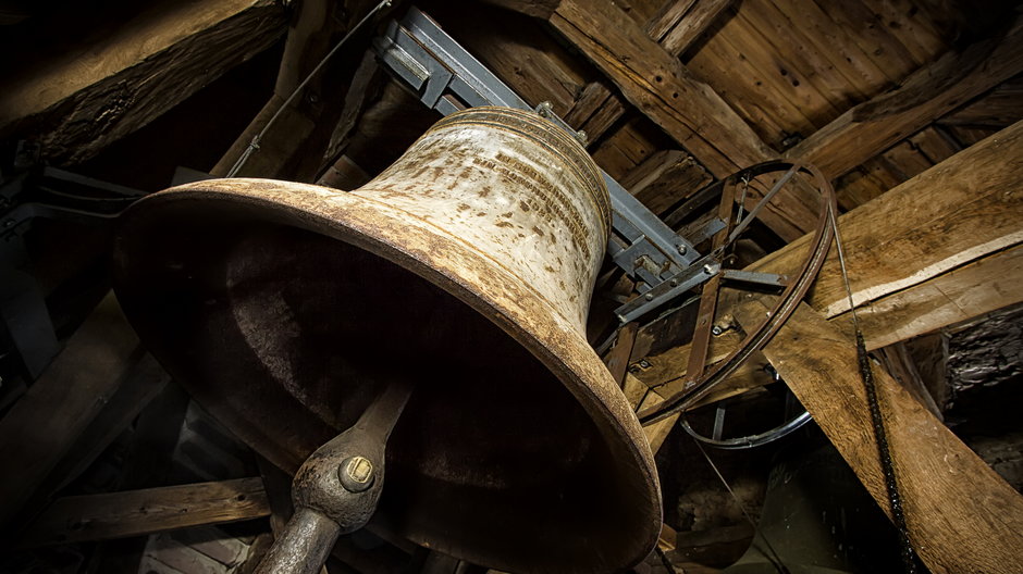 Dzwon kościelny — zdjęcie ilustracyjne