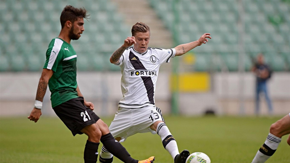 Legia Warszawa przegrała w czwartek na własnym stadionie 0:1 (0:1) z AEK Larnaka w swoim pierwszym sparingu przed nowym sezonem. Na ławce rezerwowych mistrzów Polski debiutował trener Besnik Hasi, który zastąpił Stanisława Czerczesowa.