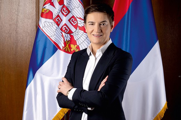 "EU SE NE SPREMA DA SRBIJI USKRATI 1,5 MILIJARDI EVRA" Brnabić reagovala na tvrdnje portala "Politiko" i na komentar evroposlanice: "Mogla bi da prestane da se meša u naša unutrašnja pitanja"