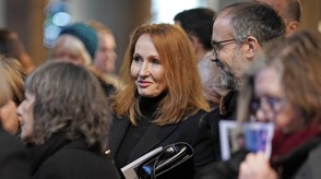 Börtönbe kerülhet a Harry Potter írója? J.K. Rowlingot a transzneműekről való véleménye miatt vehetik elő