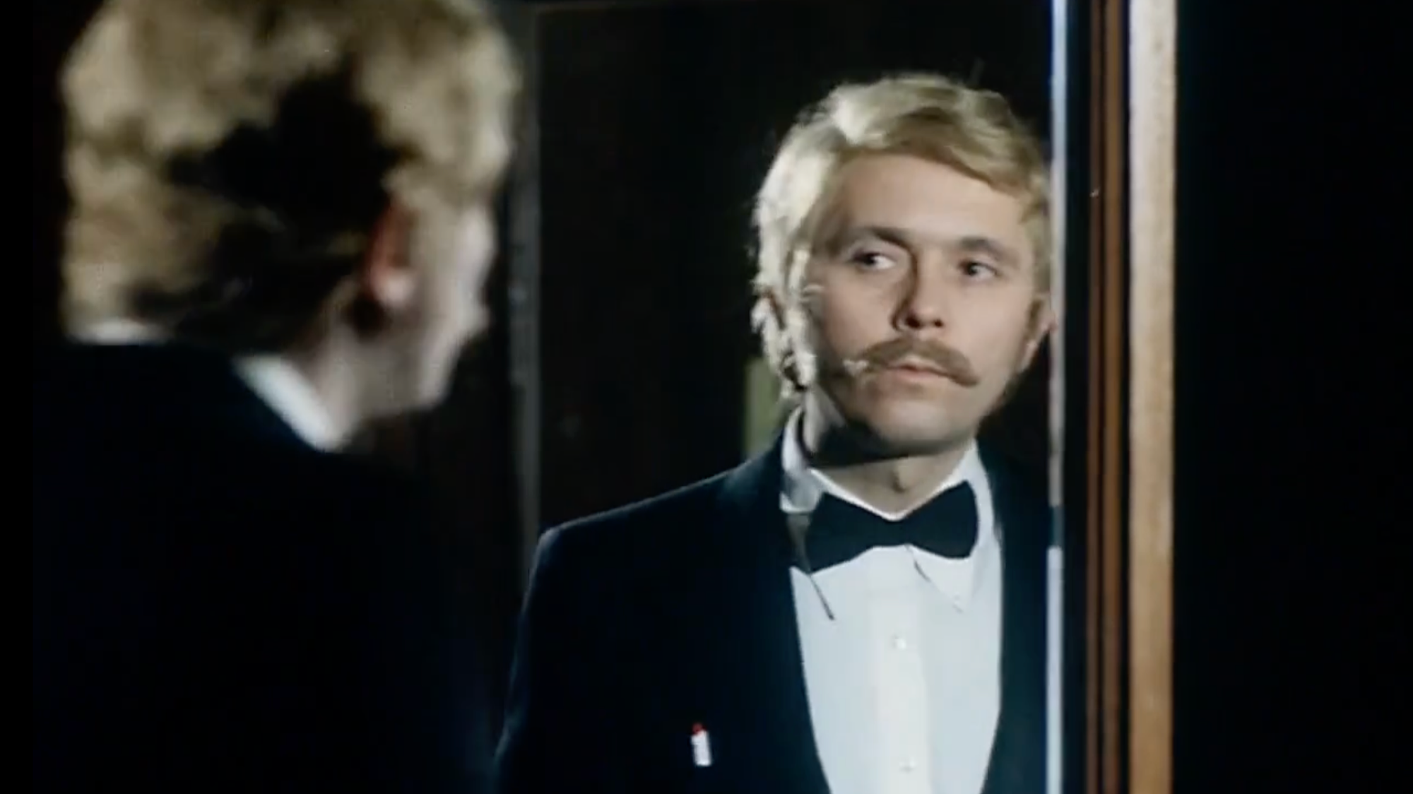 Český herec Josef Abrhám vo filme Vrchní, prchni!