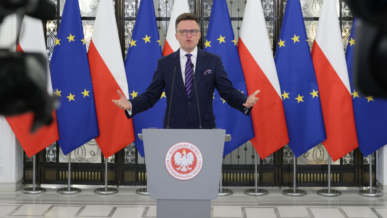 Szymon Hołownia na wakacjach. Kancelaria Sejmu potwierdza nieobecność marszałka