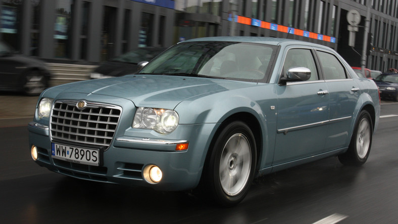 Chrysler 300C (2004-10)/2008 r. – 29 000 zł