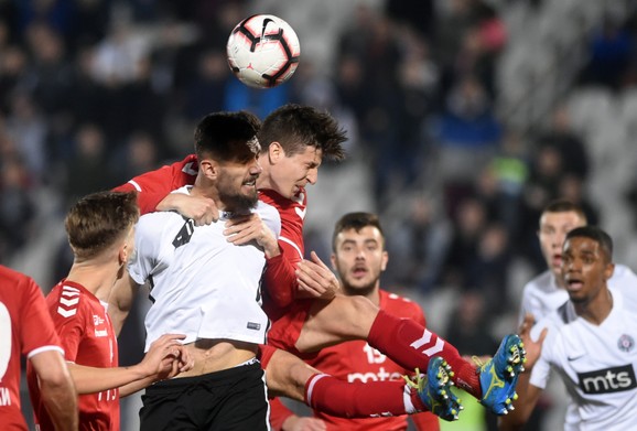 Detalj sa meča Parrizan - Radnički