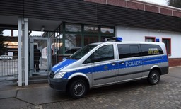 Szef niemieckiego MSW po wydarzeniach w Kolonii: Policja nie powinna czekać na skargi