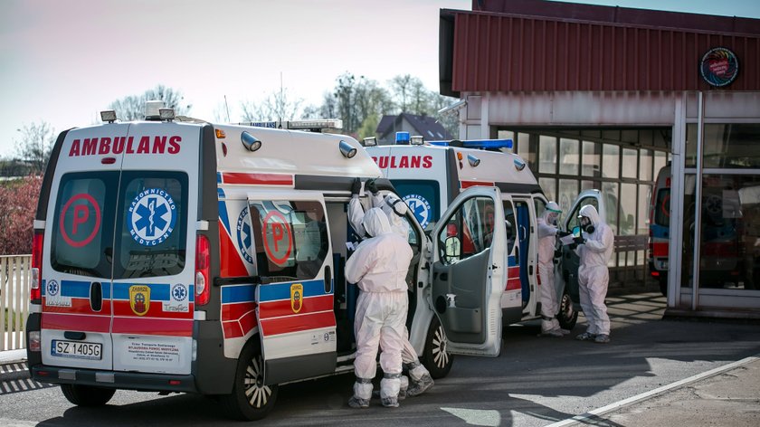 Z powodu przepełnienia w szpitalach województwa śląskiego, pacjenci będą przewożeni do innych województw