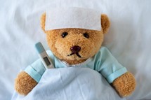 Przeziębienie, które nie ustępuje tygodniami - przyczyny, objawy i kiedy zgłosić się do lekarza