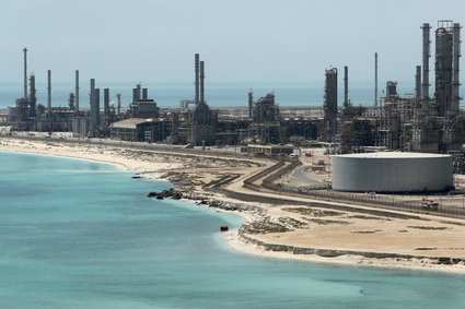 Ropa najdroższa od 14 miesięcy po ataku na największy na świecie terminal naftowy
