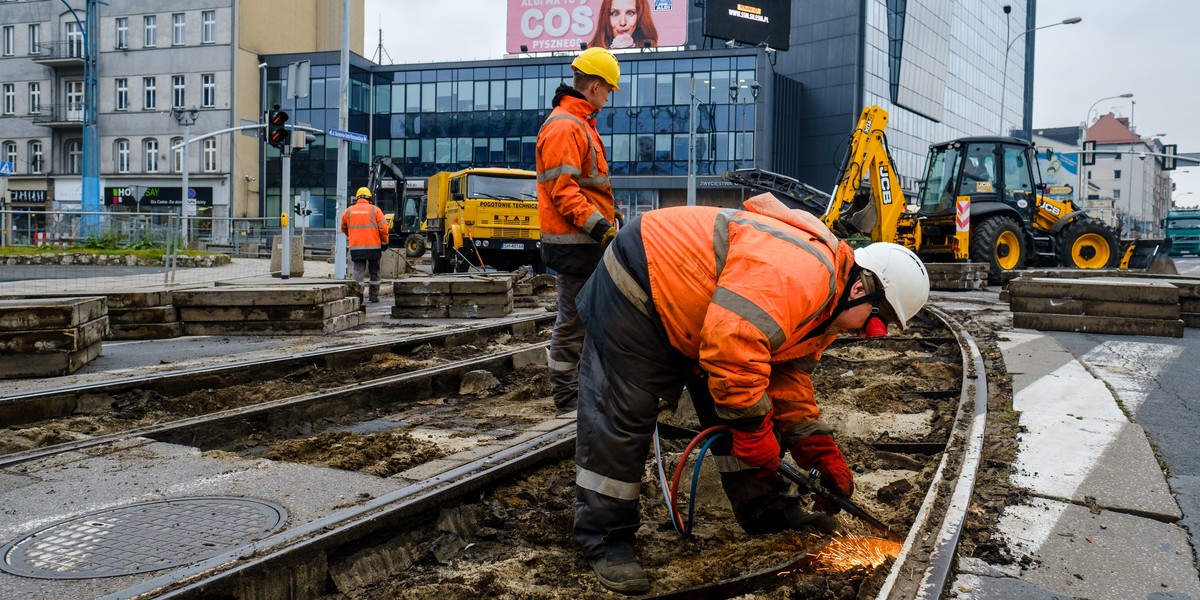 Zamknęli ul. Zwycięstwa w Gliwicach na pół roku. Trwają prace z przebudową infrastruktury podziemnej