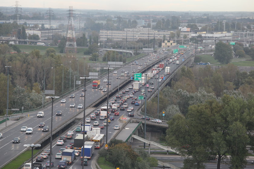 Most Grota-Roweckiego szerszy o 10 metrów