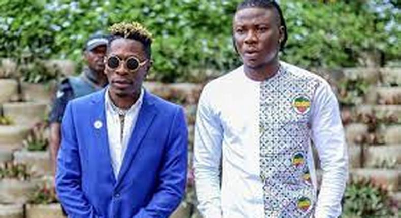 L-R: Shatta Wale and Stonebwoy. (MusicInAfrica)