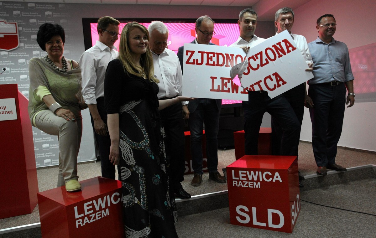 Leszek Miller, Joanna Senyszyn Krzysztof Gawkowski, Jerzy Wenderlich, Wlodzimierz Czarzasty, Katarzyna Piekarska, Dariusz Jonski, Andrzej Szejna i Artur Gorczynski 