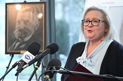 Manowska atakuje Tuska: Akceptuje haniebne propozycje prześladowań sędziów