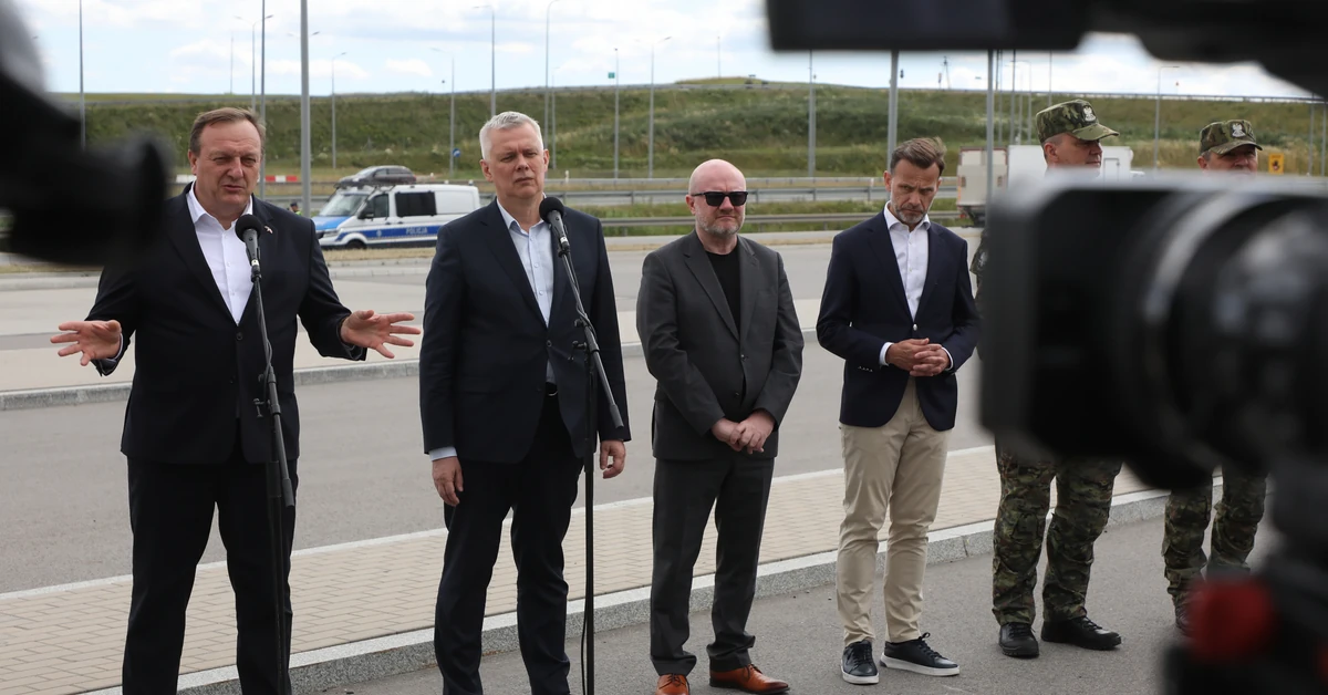 Szef MSWiA z mocną deklaracją ws. kontroli na granicach. Podał warunek zakończenia