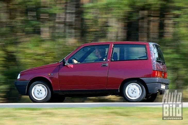 Lancia Y10