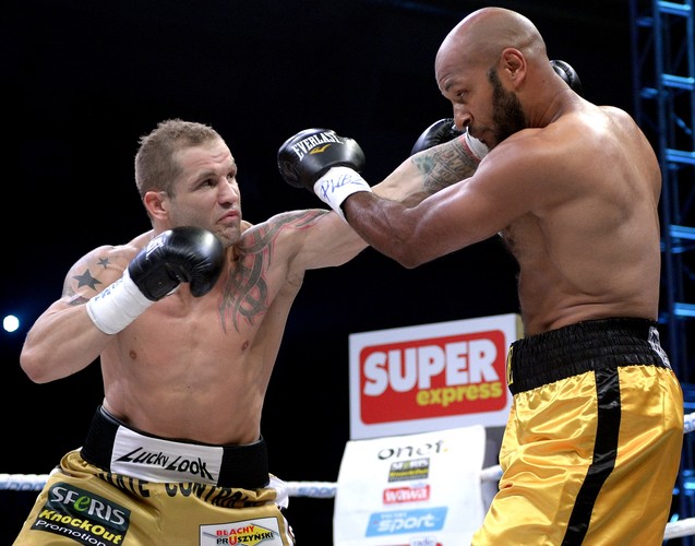 Rico Hoye przegrał na punkty z Łukaszem Janikiem