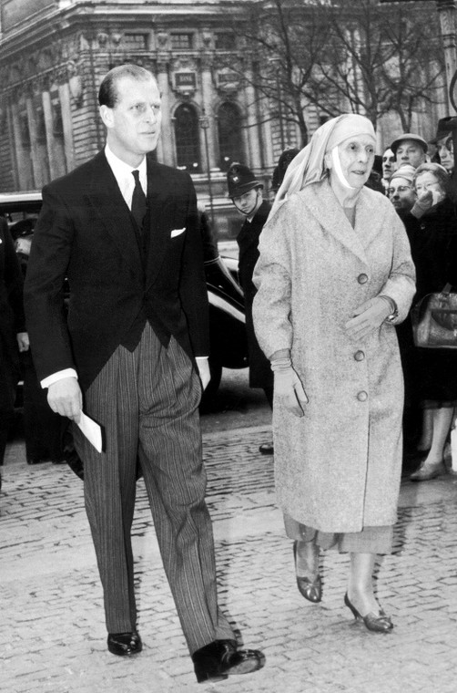 książę Filip z matką, Alicją Battenbarg