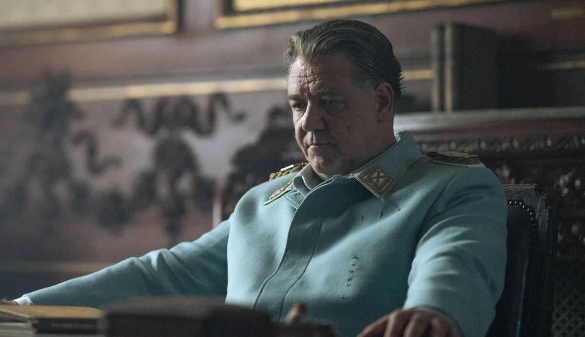 Russell Crowe w filmie "Norymberga"