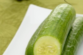 Nikad ne jedite krastavac pre nego što uradite BAR TRI od ovih 7 stvari, a ovaj TAJNI SASTOJAK garantuje da neće biti gorak i bljutav