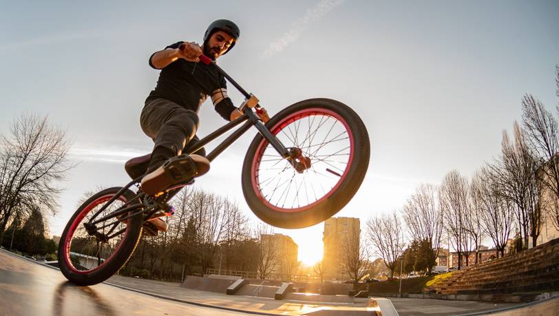 Beliebte Fahrradhelme für BMX im Vergleich