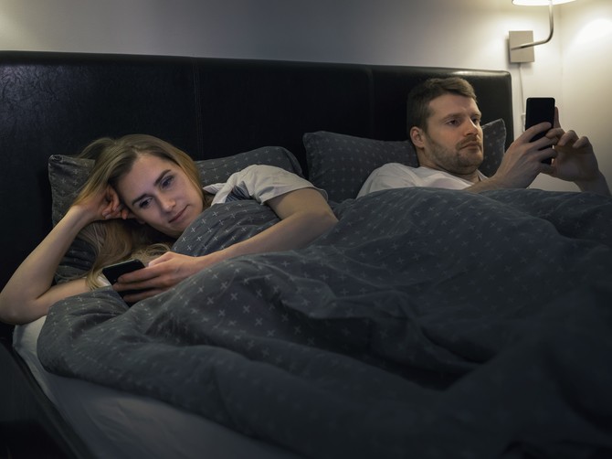 Žene vole da im muškarac pridaje dosta pažnje - ili? Foto: Ronalds Stikans, Profimedia