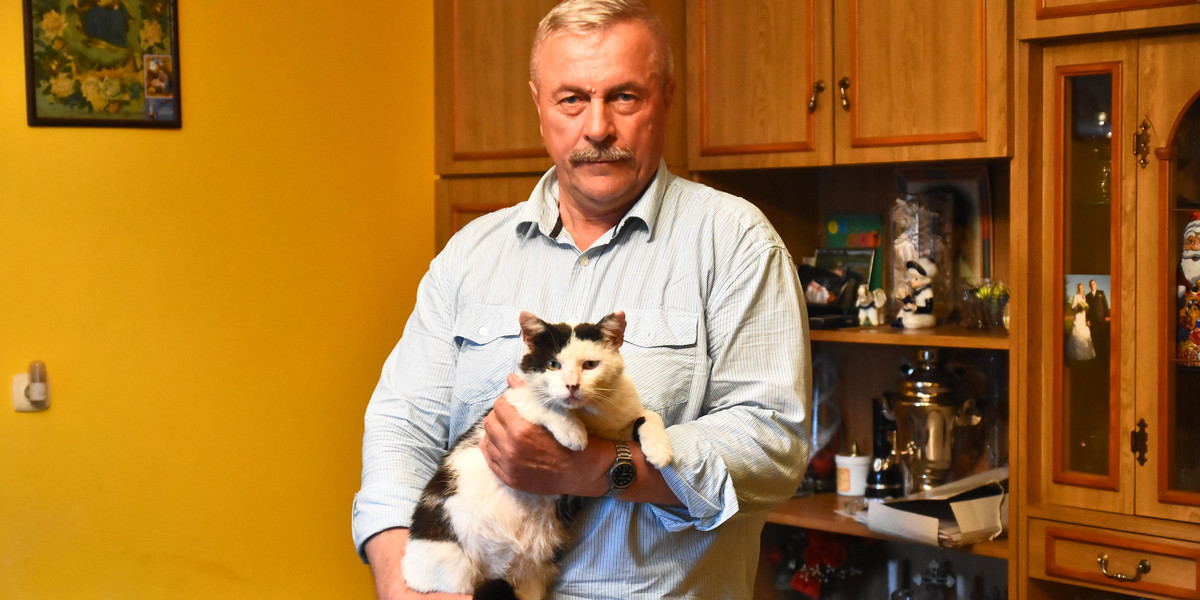 Stanisław Baran  (62 l.), sołtys wsi Dzikowo trafi pod sąd za kota, który biegał bez kagańca