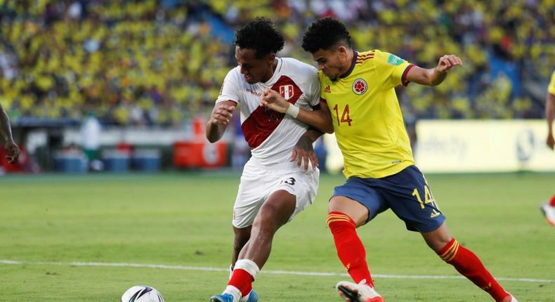 Colombian winger Luis Diaz (R) has signed for Premier League side Liverpool placing more doubt on the future of their Egyptian star Mohamed Salah Creator: Daniel MUNOZ