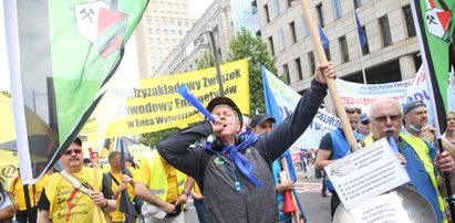 Protest górników w Warszawie. Na drogach utrudnienia