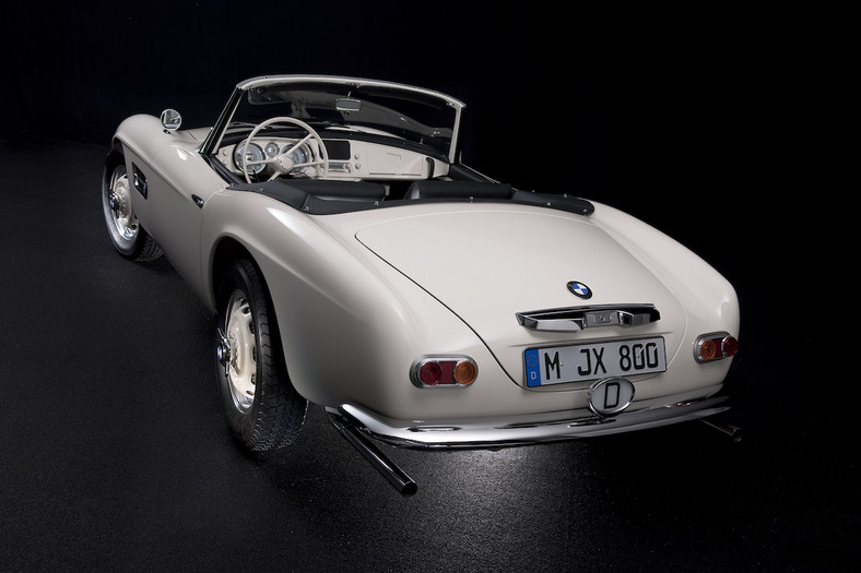 Odrestaurowane BMW 507 Elvisa Presleya