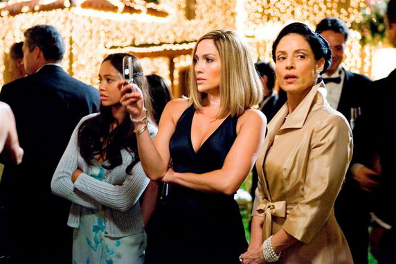 Sonia Braga i Jennifer Lopez w filmie "Miasto śmierci" (2006)