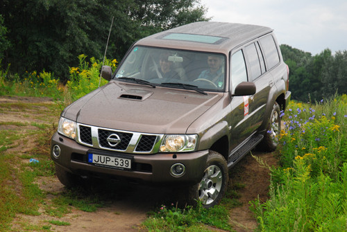 Nissan Patrol - Ostatni Mohikanin