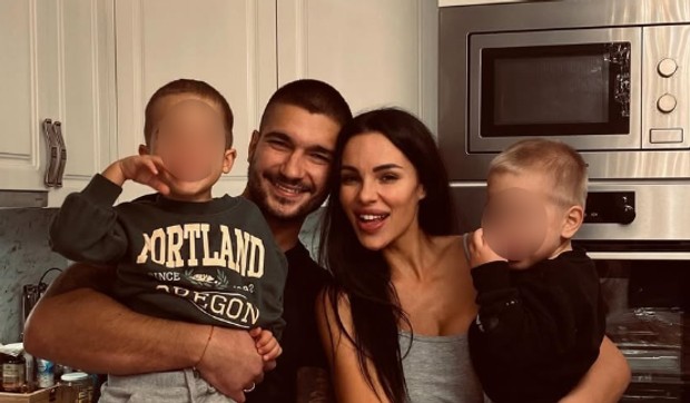 Mirko i Bojana sa sinovima