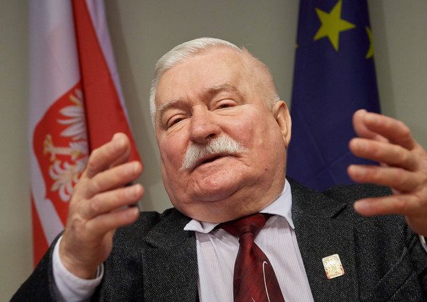Będą kary za maski Bolka i krzyki na spotkaniu z Wałęsą? Policja kieruje wnioski do sądu