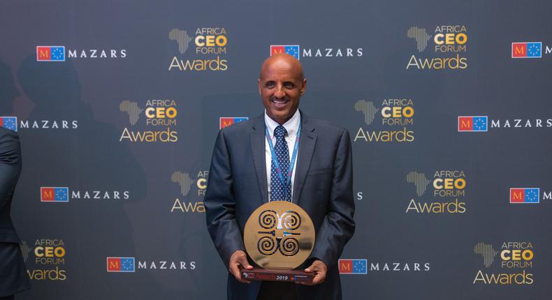 Tewolde Gebremariam CEO, ETHIOPIAN AIRLINES posing with the award at the Africa CEO Forum 2019