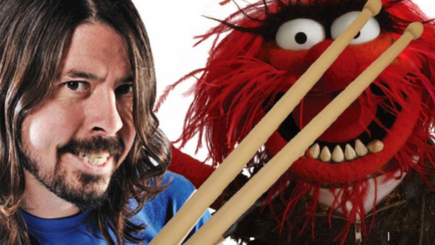 Dave Grohl czy Gonzo – który lepiej "wymiata" na perkusji?