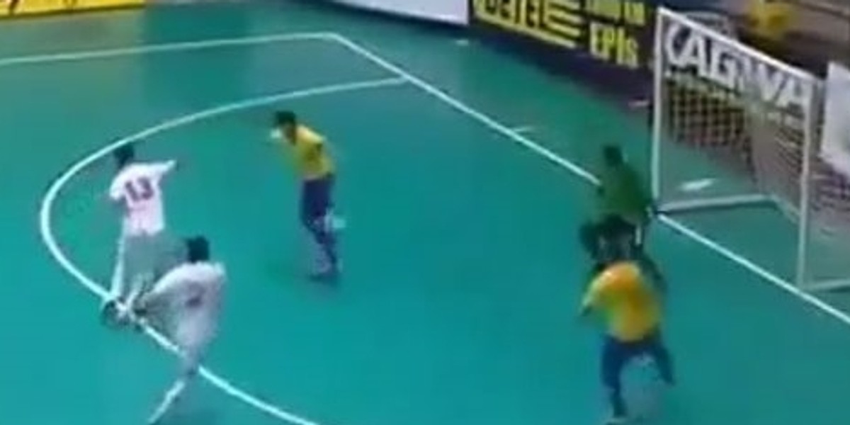 Kolejny genialny gol króla futsalu! WIDEO