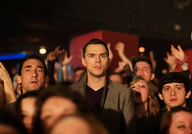 Nicholas Hoult w poszukiwaniu nowych talentów