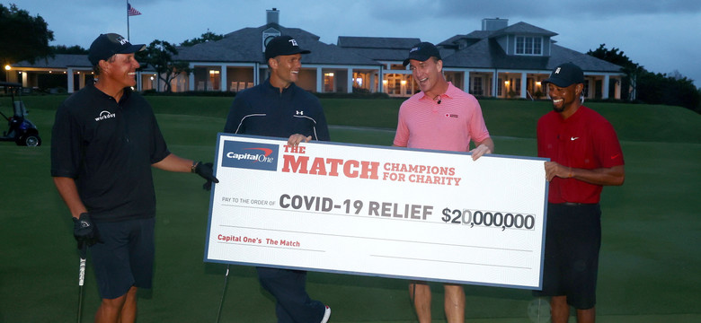 Gwiazdy golfa i NFL zebrały 20 mln dolarów w meczu charytatywnym